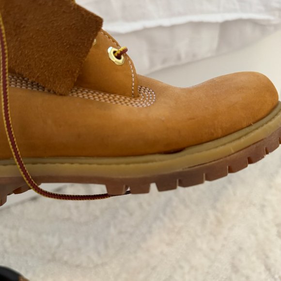 Timberlands - Picture 8 of 8